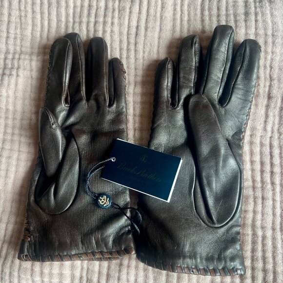 NWT- Brooks Brothers Lambskin Gloves with Cashmere Lining (Brown; Size Small) - Picture 3 of 5